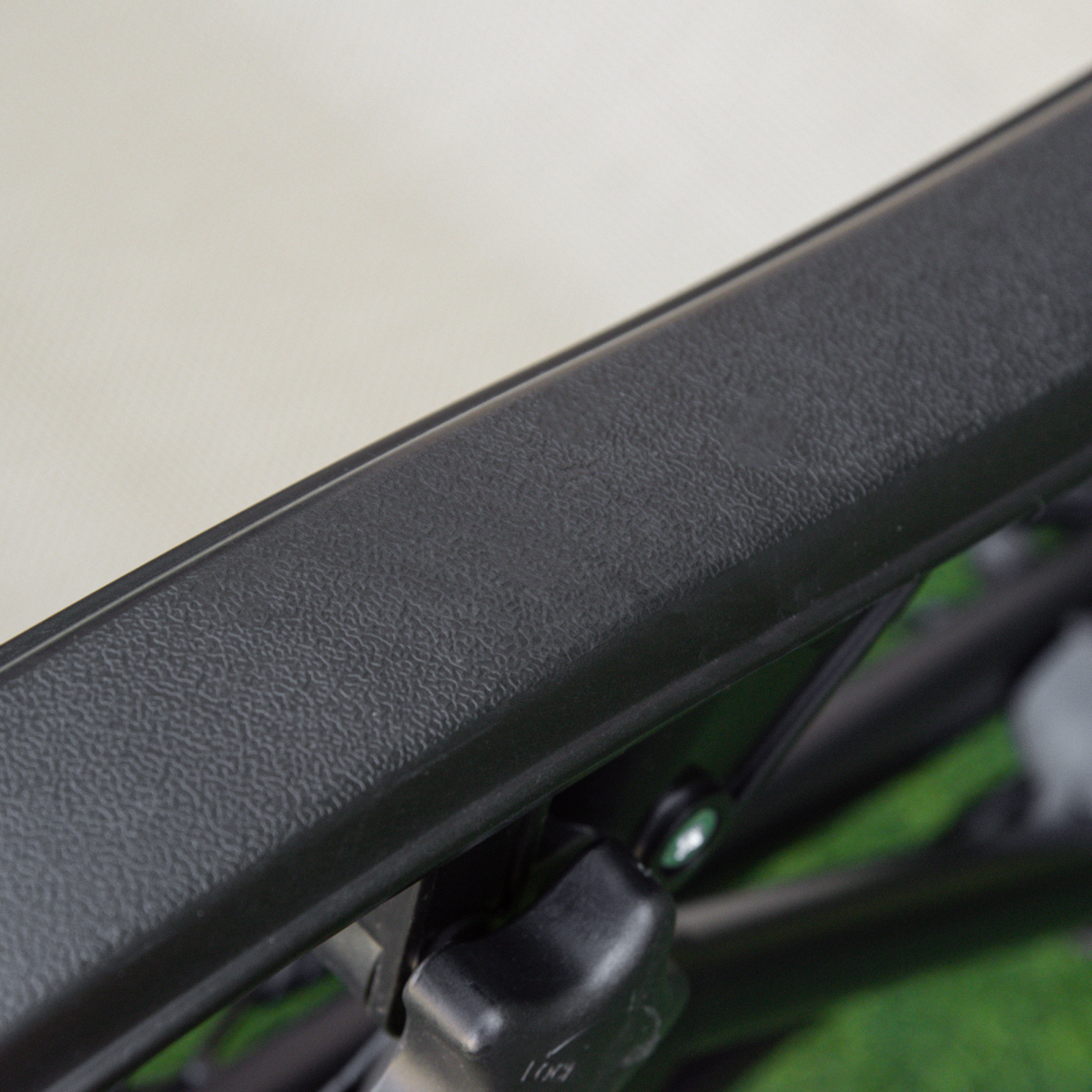 Zero Gravity Chairs Sun Lounger Table Set w/ Cup Holders, Beige 3PC