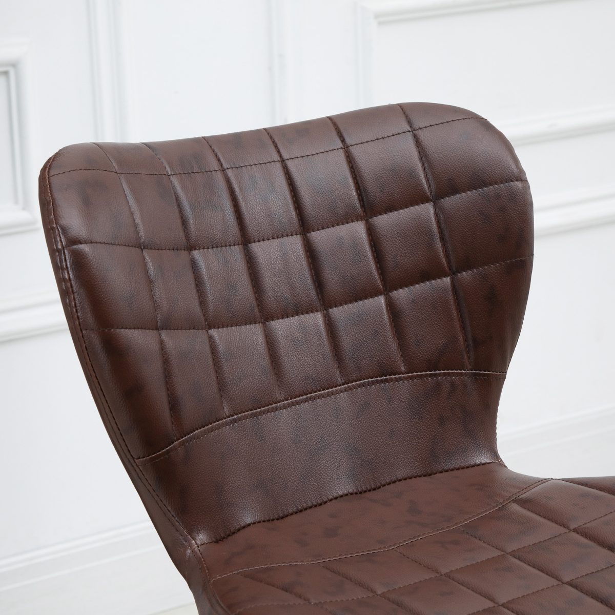 Adjustable Height Swivel Bar Chairs in PU Leather with Backrest