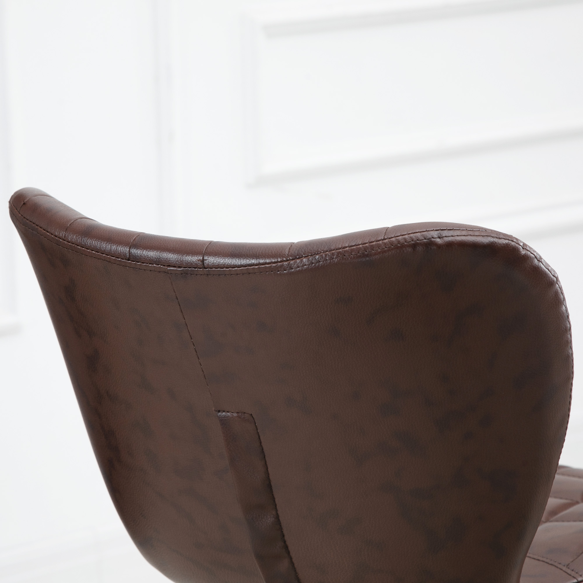 Adjustable Height Swivel Bar Chairs in PU Leather with Backrest