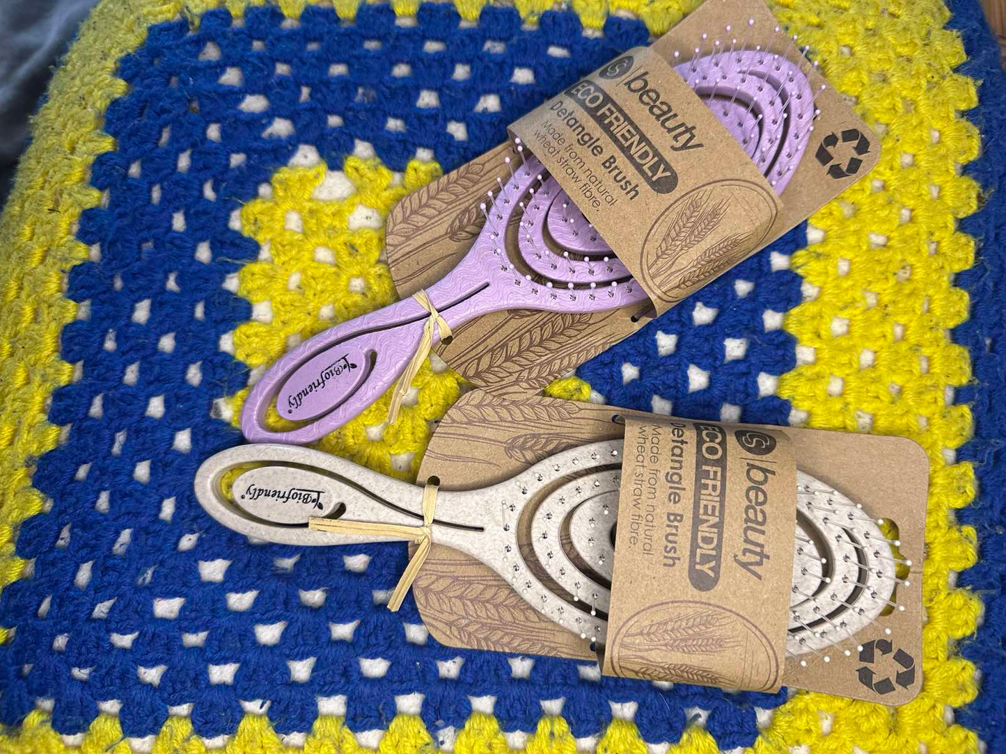 Detangle Hair Brush 2 Pack, Eco Friendly Colours Pink & Oatmeal By CS Beauty